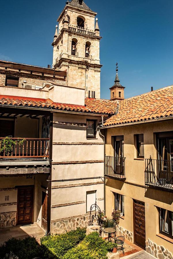 La Casona Del Asno Apartment Alcala de Henares Bagian luar foto