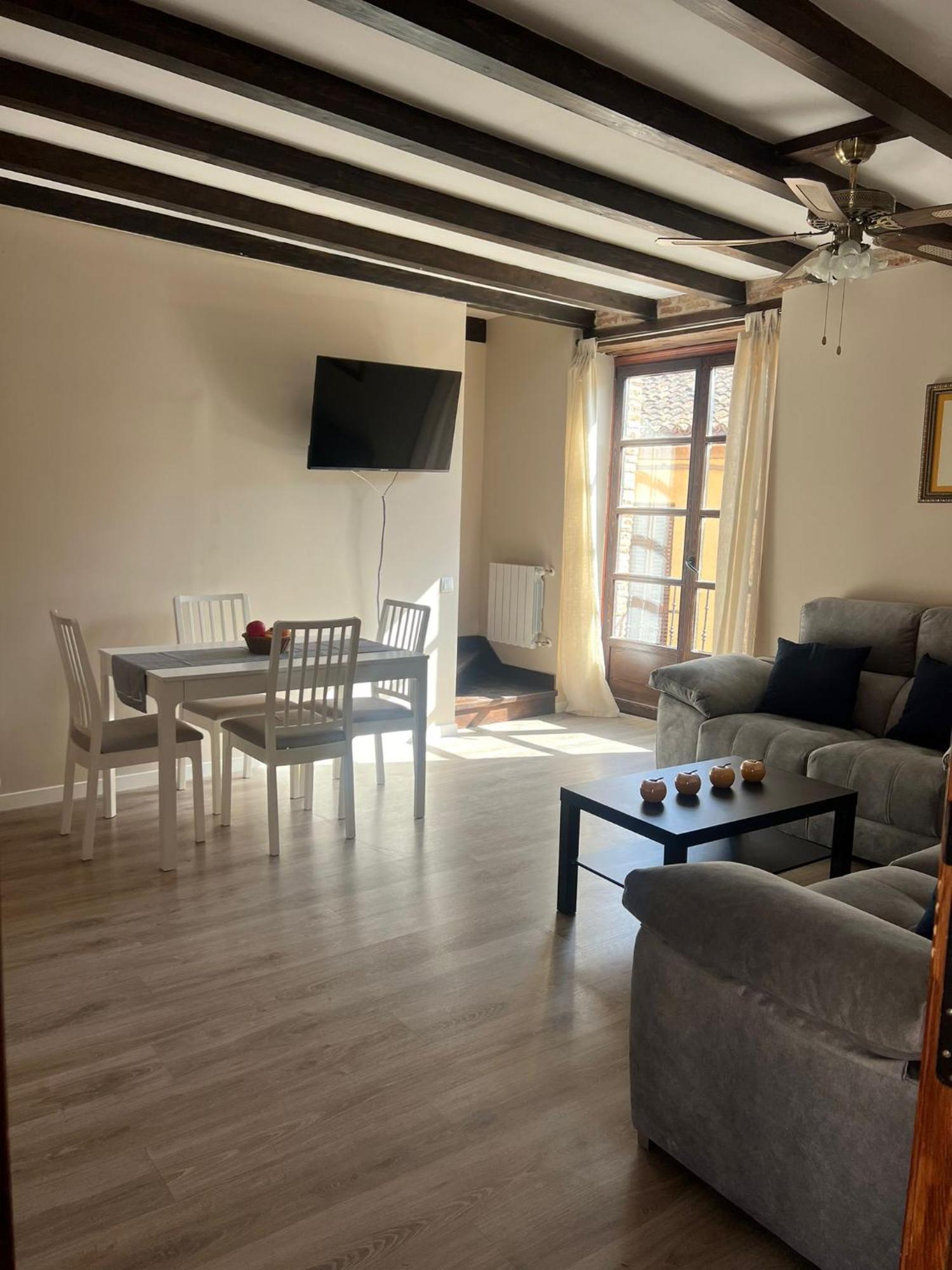 La Casona Del Asno Apartment Alcala de Henares Bagian luar foto