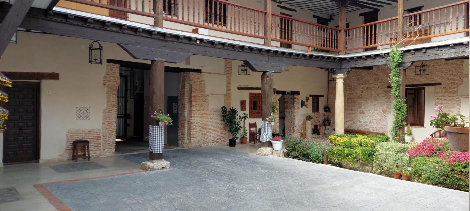 La Casona Del Asno Apartment Alcala de Henares Bagian luar foto